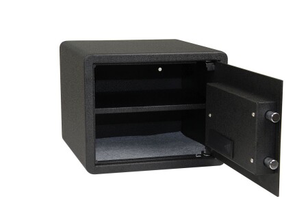 Acél széf elektronikus ujjlenyomat-zárral RS.30R.FIN